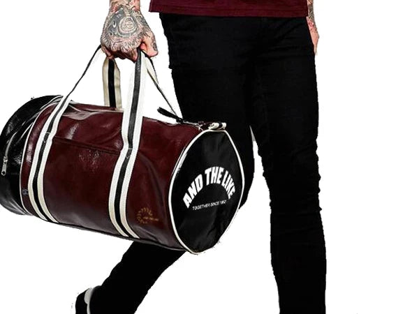 Sport Gym Bag with Shoes Pocket, Waterproof Leather Fitness Travel Handbag.