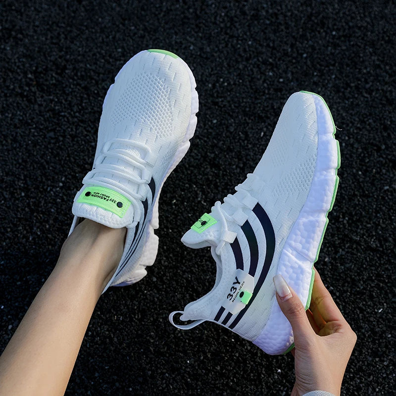 Men's Lightweight Breathable Running Shoes